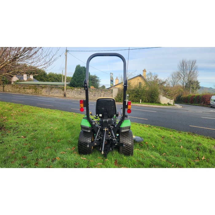 John Deere 1026R